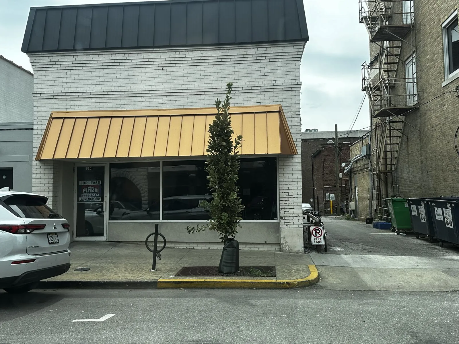 Bayless Building, photo 1 of 6